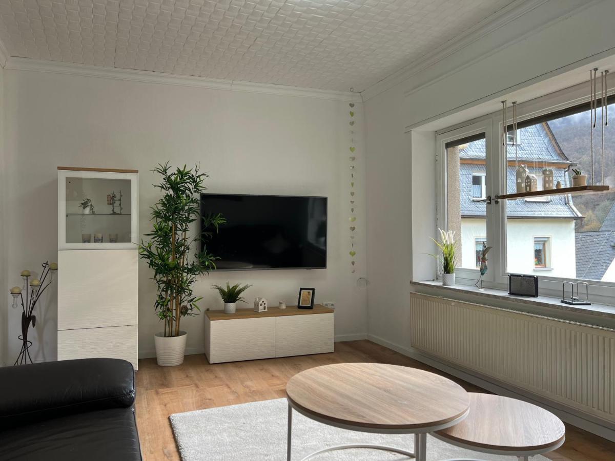 Ferienhaus Moselblick Am Kapellchen إيديغير إيلير المظهر الخارجي الصورة